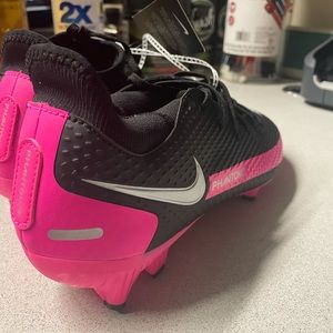 Nike Phantom GT Academy Dynamic MG Soccer Cleats